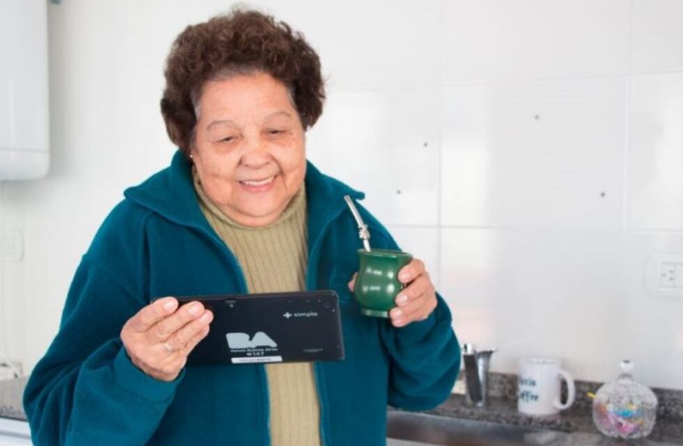 Coronavirus: más de mil adultos mayores de la Ciudad ya se anotaron para recibir ayuda voluntaria