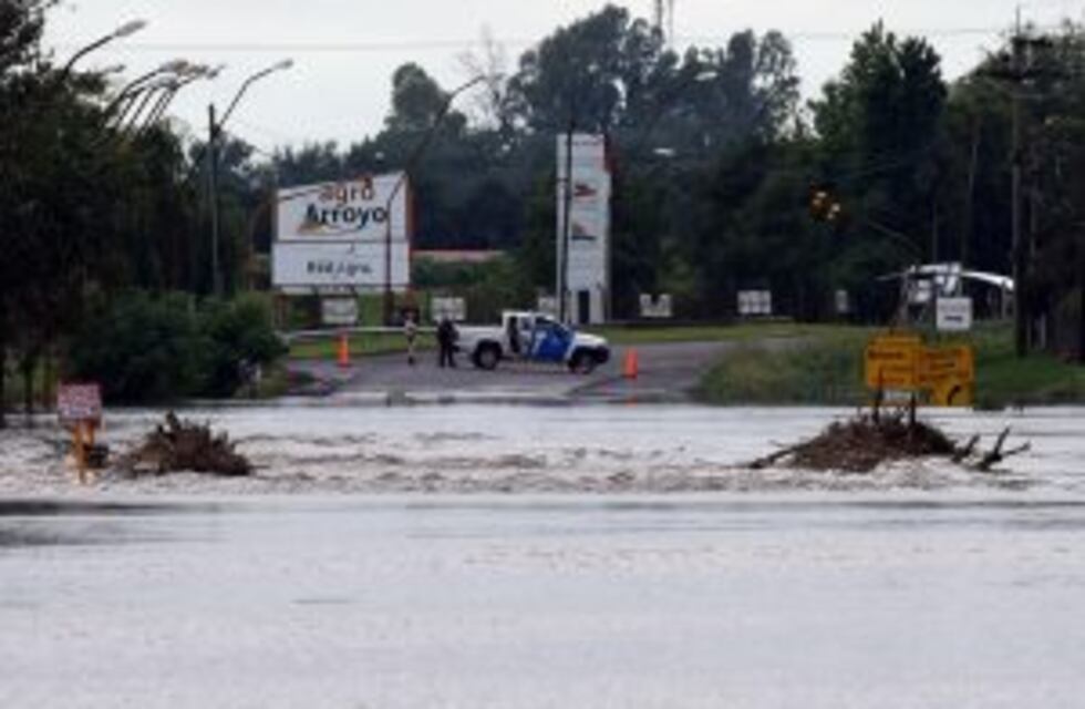Todavía se mantienen cortadas rutas nacionales y provinciales por las lluvias