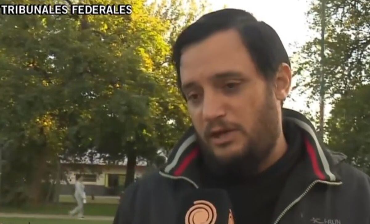 Nelson Oliva, docente robado por un taxista