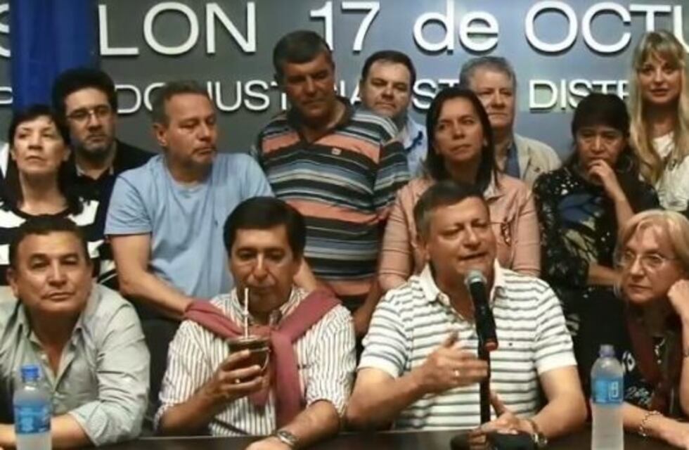 Peppo presentó su lista con él como senador y Gustavo Martínez como diputado nacional