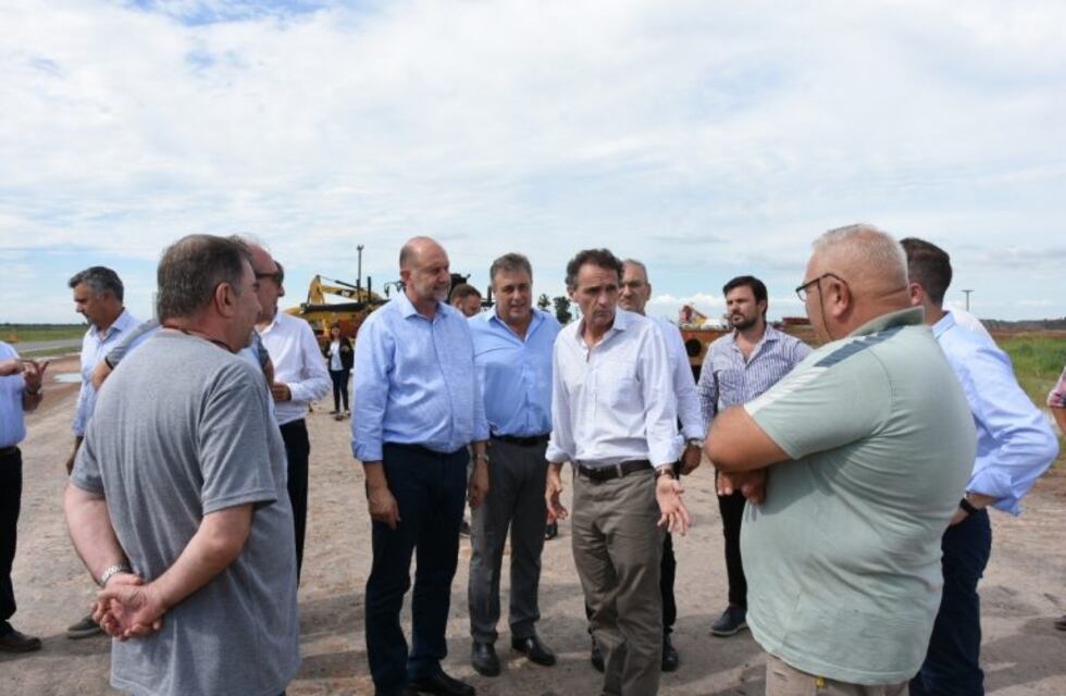 El ministro Gabriel Katopodis recorrió la obra de la autopista de la 34