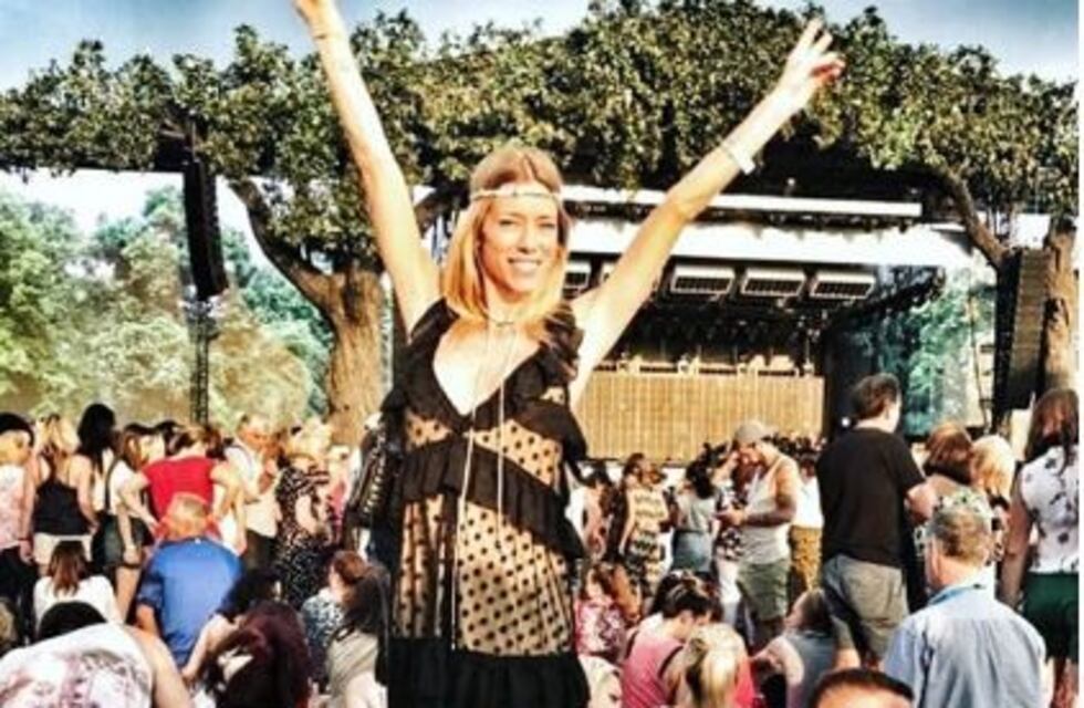Vacaciones amorosas: Nicole Neumann se mostró con su novio en Europa