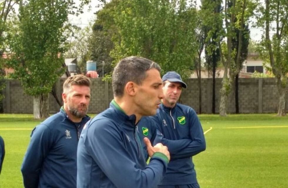 El ex Newell's Juan Pablo Vojvoda comenzó su ciclo como entrenador de Defensa y Justicia