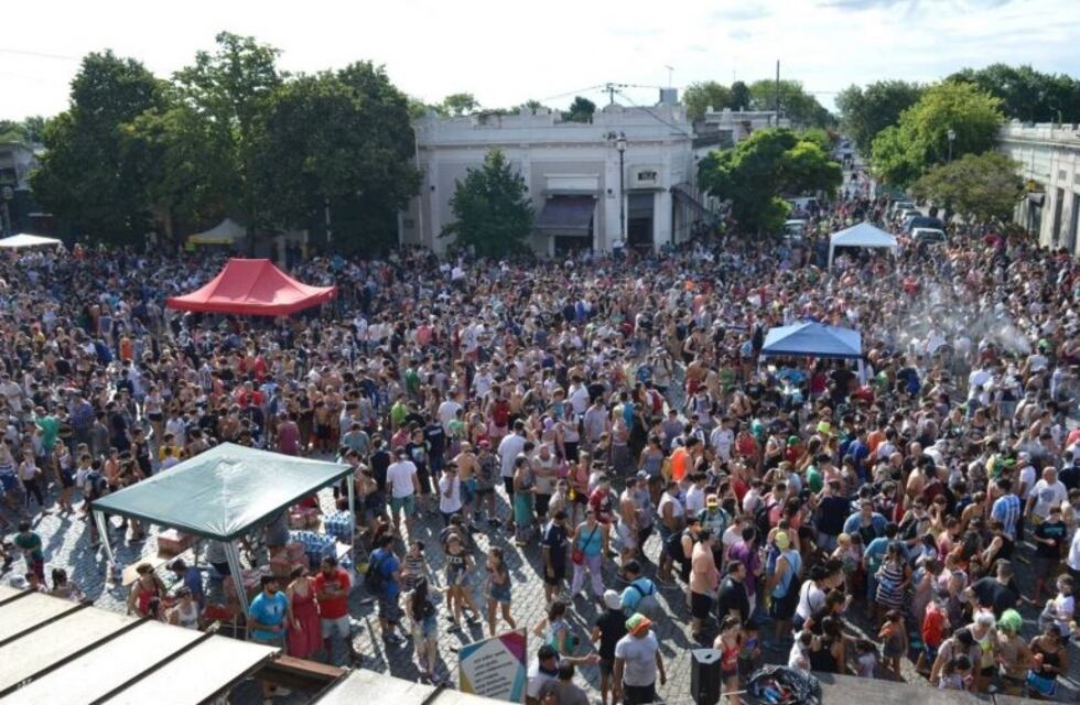 Carnaval: este año no habrá fiesta de la espuma en el barrio Meridiano V