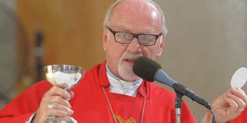 Vicente Bokalic, obispo de Santiago, dijo que hace tiempo se dialoga para lograr la separación Iglesia-Estado\u002E