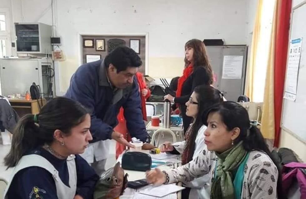 Continúa el Programa Nacional de Salud Escolar (PROSANE) en escuelas santacruceñas