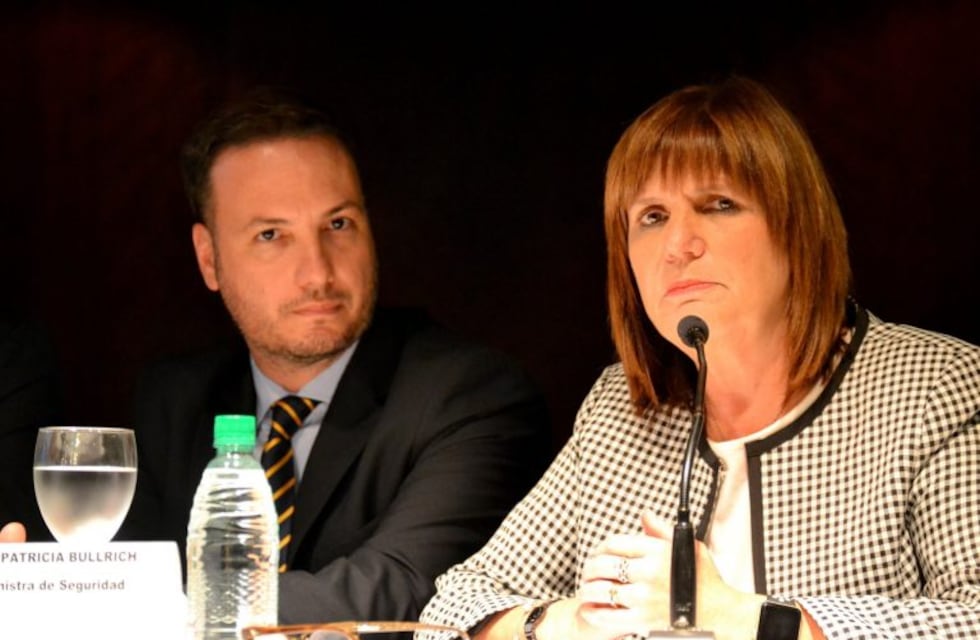 Bullrich en Rosario: "Hace falta más cercanía para investigar la cadena narco"