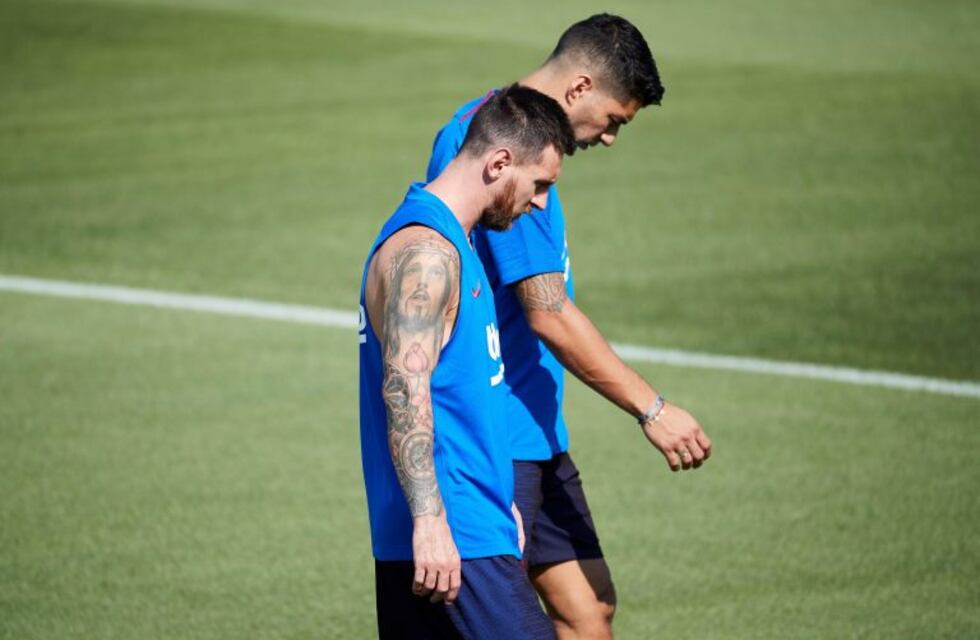 Lionel Messi no se recuperó de la lesión y está en duda para el debut de Barcelona en la Champions