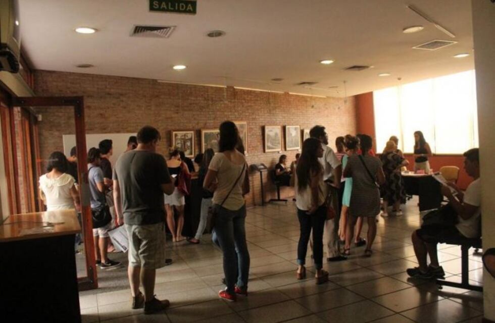 El oficialismo quiere que continúen los jueces de falta a los que se les venció el mandato