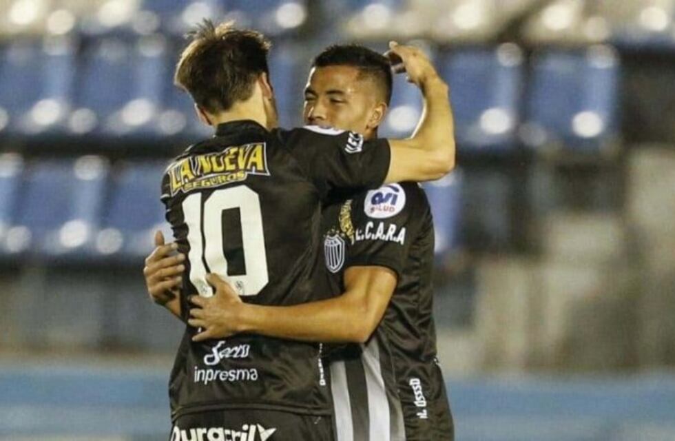 Copa Argentina: Estudiantes de Buenos Aires sorprendió a Arsenal y pasó a octavos