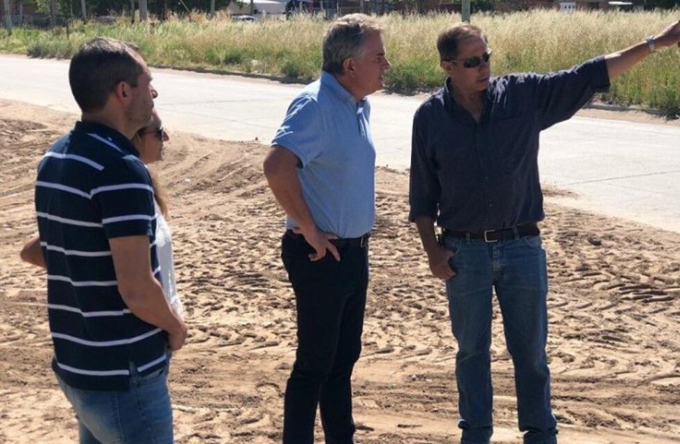 Queda poco para finalizar la extensión de red de desagüe cloacal en Ferro