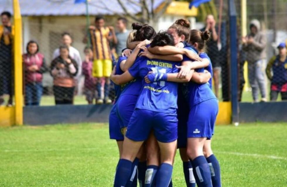 ¡Las chicas de primera! El fútbol femenino de Central será preliminar ante Estudiantes