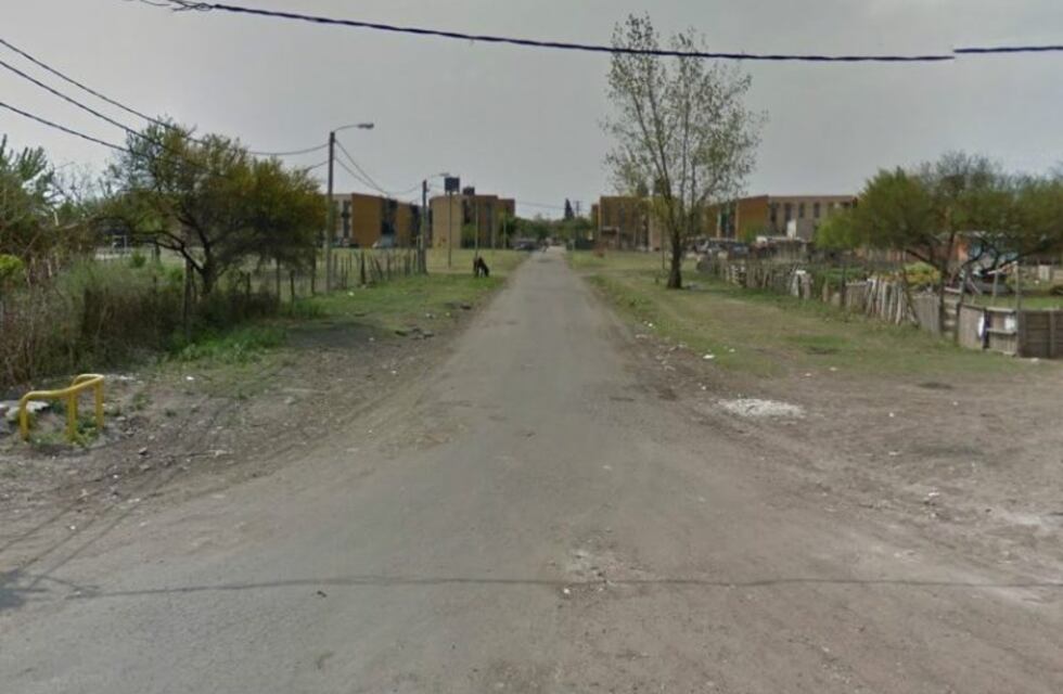 Intentaron usurpar un predio de viviendas e hirieron a efectivos policiales