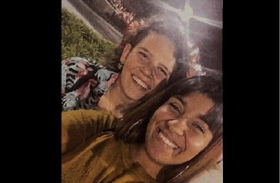 Ella le contó a sus abuelos sobre su novia y la tierna respuesta que recibió se volvió viral