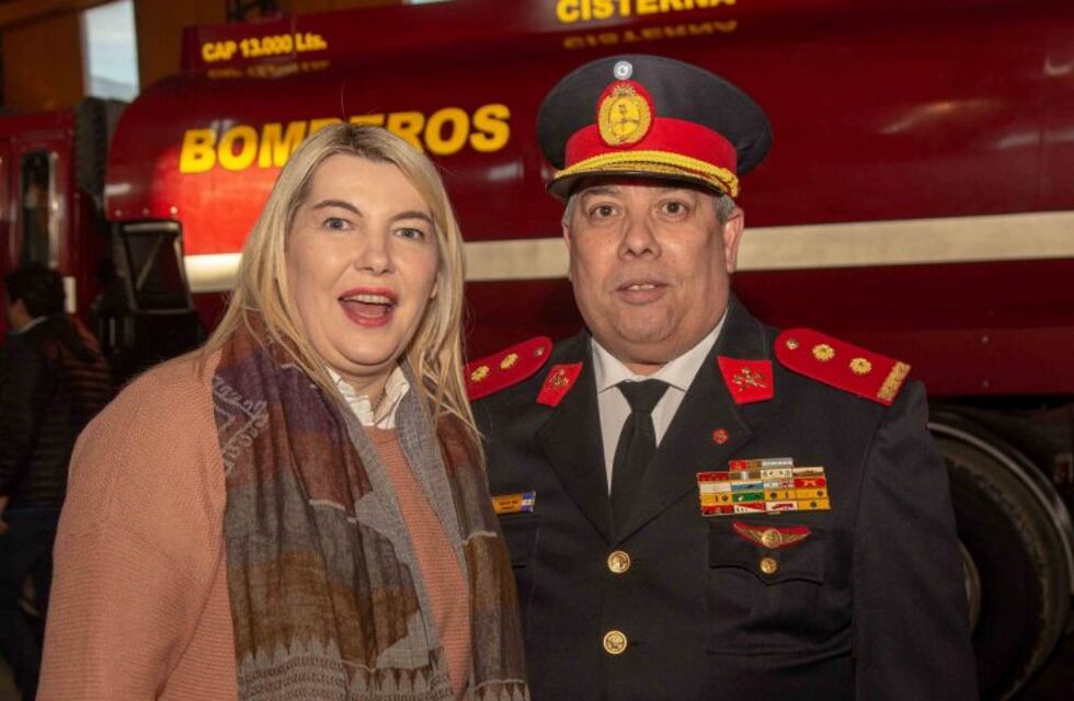 Cuartel de Bomberos Voluntarios adquirió un nuevo camión cisterna