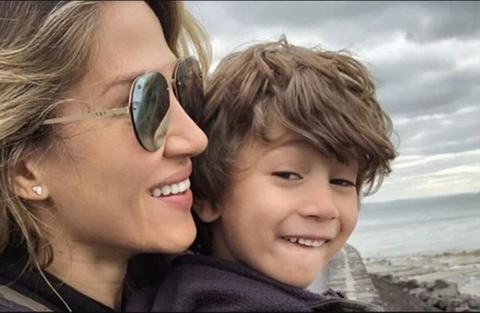 El tierno mensaje que Jimena Barón le dedicó a Momo: "Con vos me convertí en superhéroa"