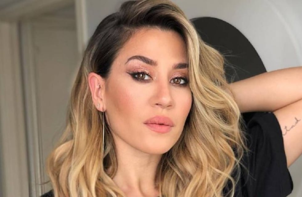 Jimena Barón publicó una foto de su cola con un llamado a la acción para los "culiados"
