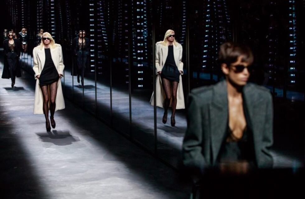 Crearon "The Fabric of Reality", un desfile de modas en 3D