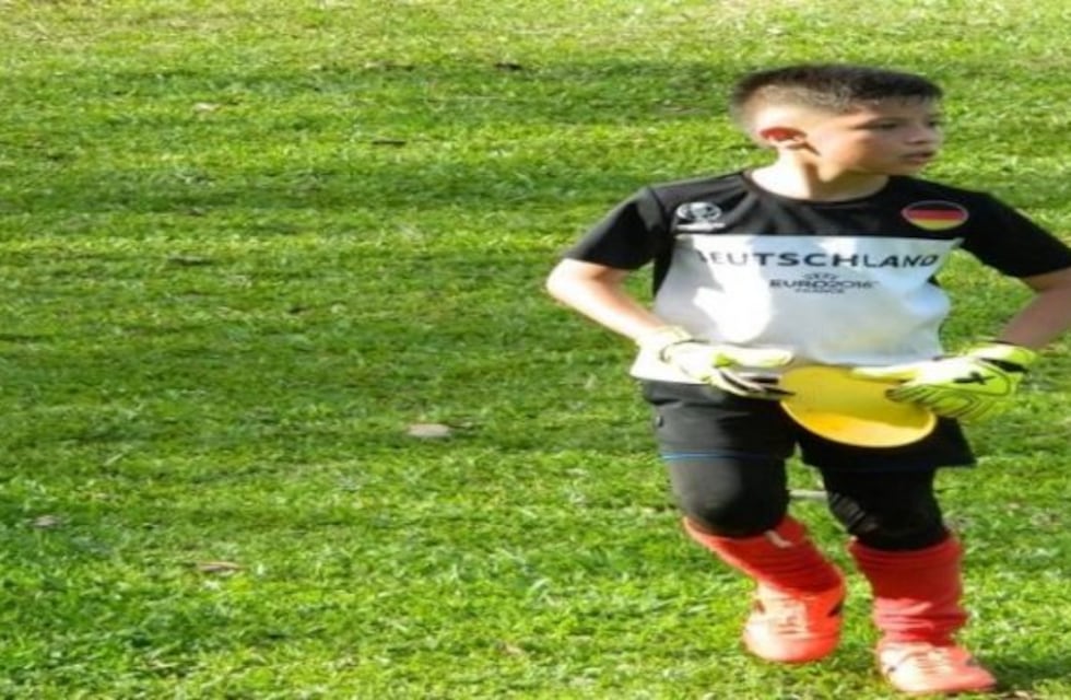 Jugadores de UCDE entrenan vía Zoom con clubes profesionales