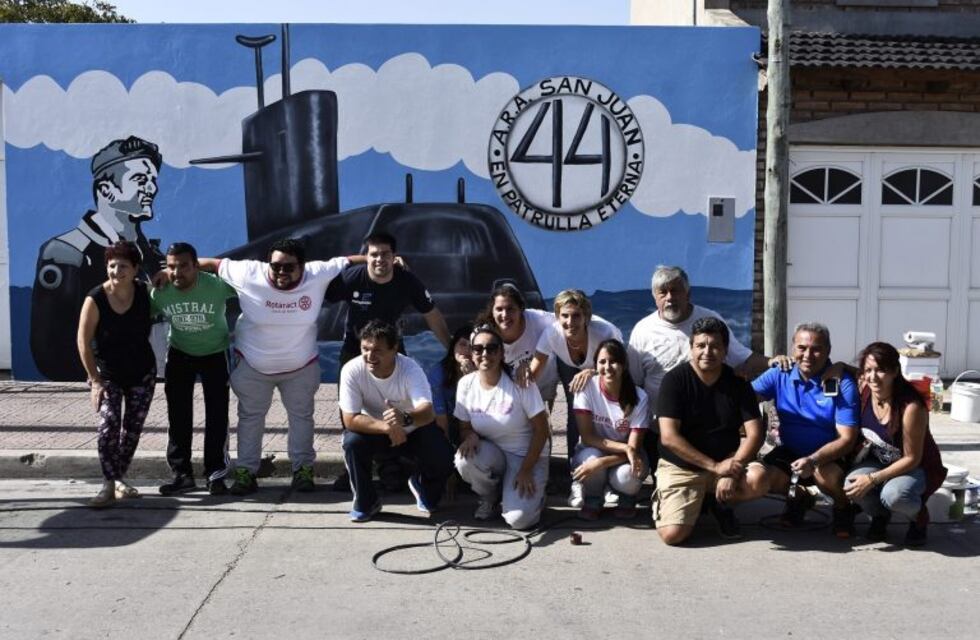 Homenajes a los 44 tripulantes del Submarino A.R.A. San Juan en Punta Alta