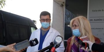 Conferencia de prensa sobre convenio de salud, camas críticas y quinto fallecimiento en Rafaela