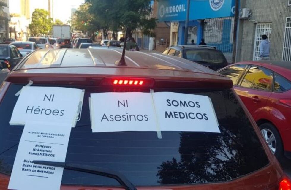 COVID-19 en Córdoba: marcha de médicos autoconvocados