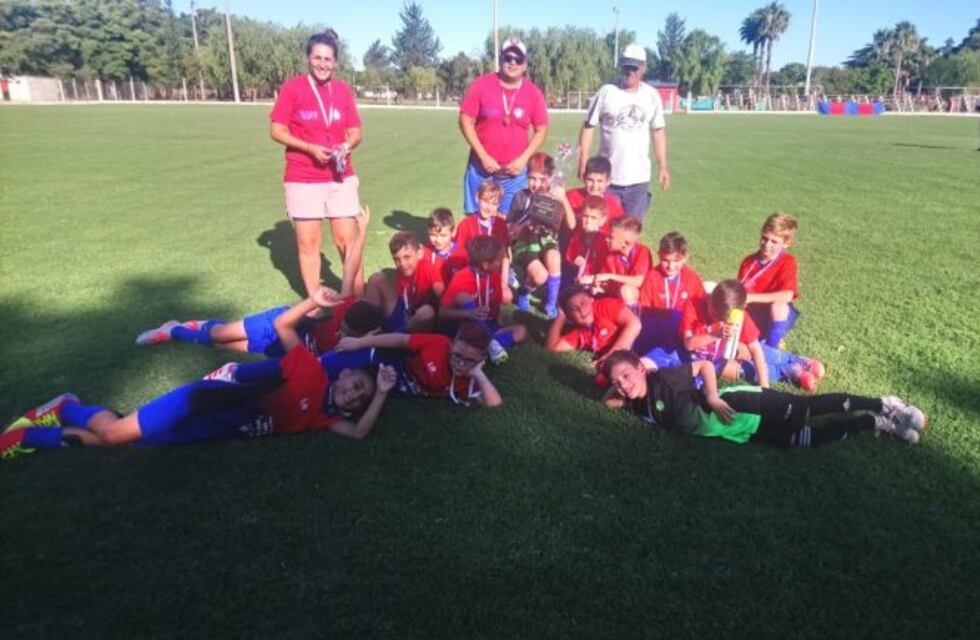 El Sportivo 24 se consagró campeón absoluto en Promocional