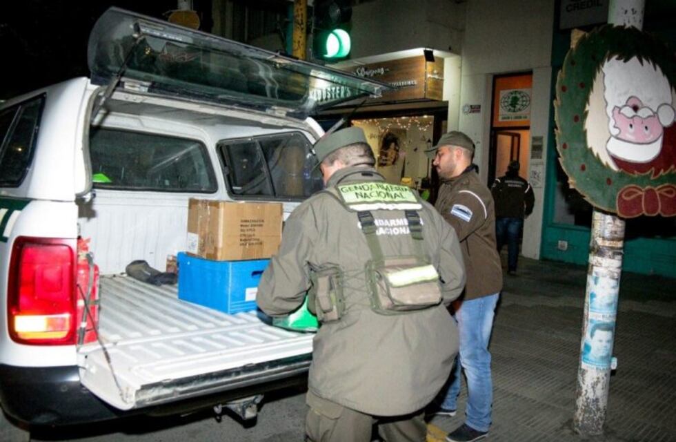 Gendarmería allanó propiedades de Carlos Kirchner en Río Gallegos y Buenos Aires