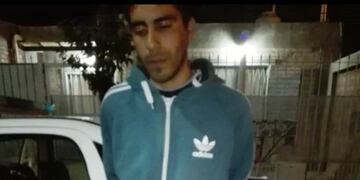 El palo de escoba que utilizó para atacar a las jóvenes\u002E