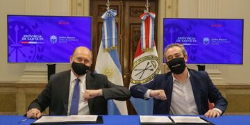 Perotti y Javkin firmaron acuerdo para r financiar deuda de Rosario con Santa Fe\u002E (Gob\u002E Santa Fe)