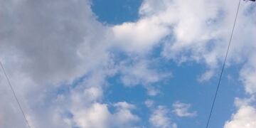 Cielo parcialmente nublado