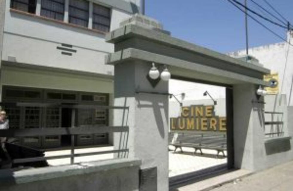 Convocan fotógrafos para exponer sus obras en el Centro Cultural Lumière