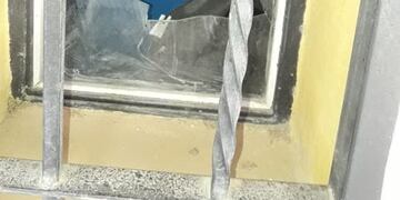 Villa Parque Santa Ana: vandalismo en el Polideportivo