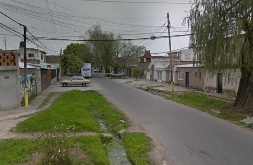 Balearon a una mujer y su hijo en zona oeste