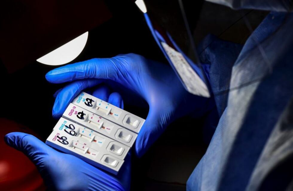 Informan cinco nuevos casos de coronavirus en territorio santafesino