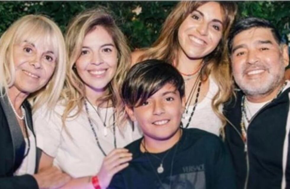 Gianinna Maradona sorprendió a sus seguidores con una tierna (e inesperada) foto familiar