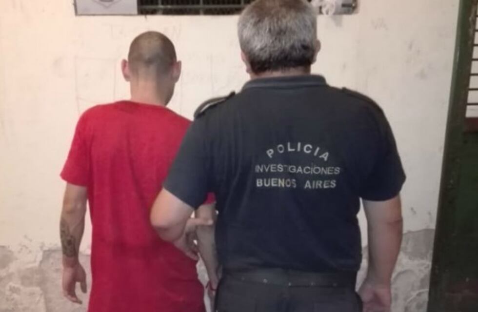 Cayó por varios hechos de robo, quiso huir y agredió a la policía con un vidrio