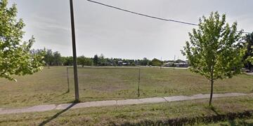 El crimen se registró alrededor de las 17 en el descampado de Pujato al 8000\u002E (Google Street View)