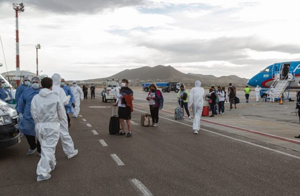Evalúan protocolo sanitario del Aeropuerto para cuando se reanuden los vuelos