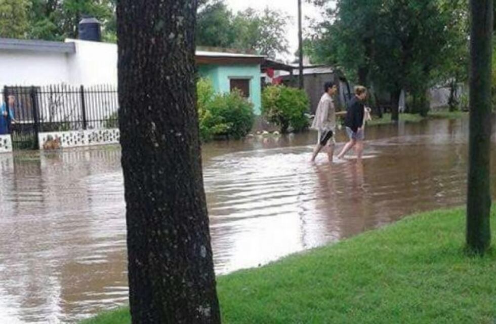 Con 22 milímetros de lluvia volvió a complicarse la situación de Pincén