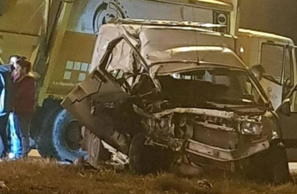 Una mujer murió tras chocar contra un camión de Cotreco