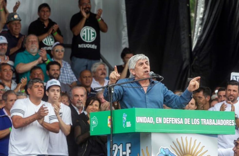 Hugo Moyano le advirtió a la CGT que "sería un suicidio que levanten el paro"