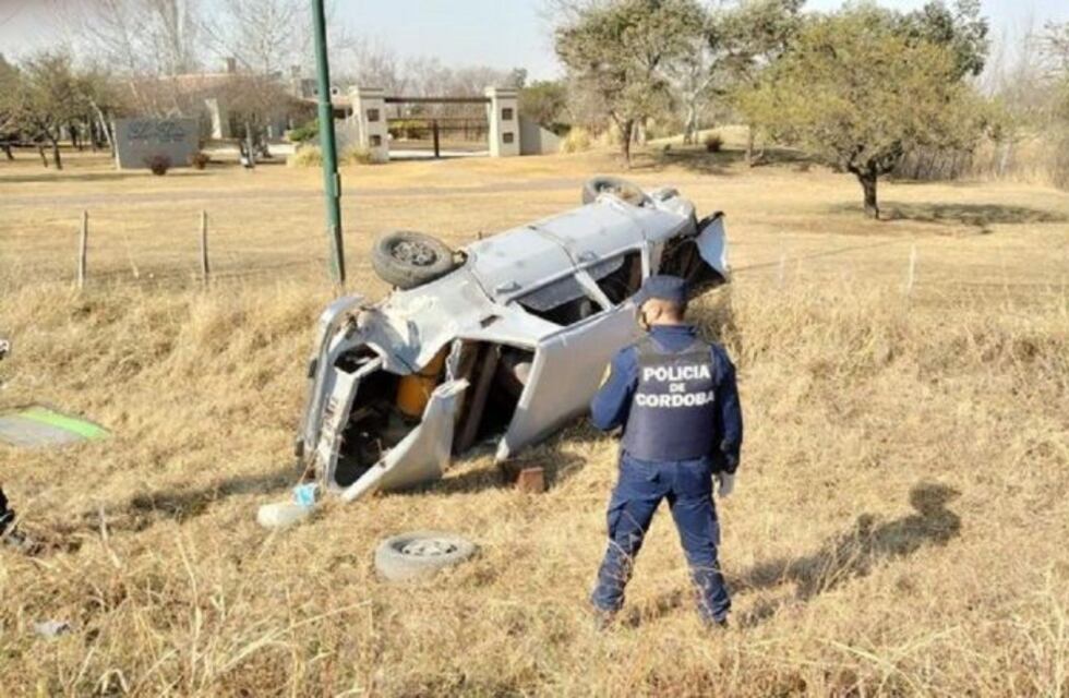 Vuelco fatal en la fuga de un control de la Policía Caminera