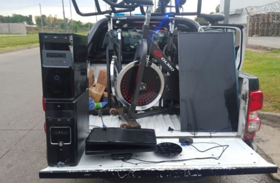 Tres detenidos por robar en el gimnasio del complejo Bella Vista de Newell's