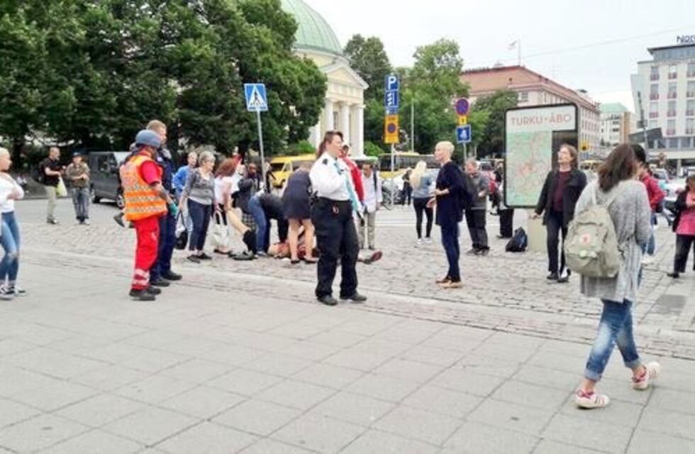 Finlandia: Dos personas murieron en un ataque con cuchillo en la ciudad de Turku