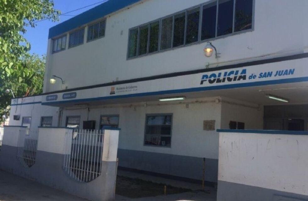 San Juan: falleció tras caerse de un árbol al que intentaba podar