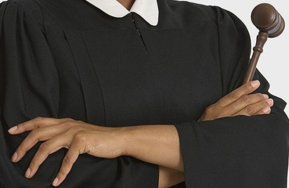La Corte analiza el uso de la toga para jueces penales mendocinos