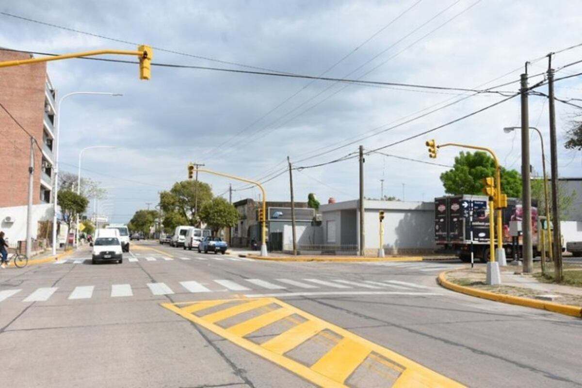 Desde este jueves, la refuncionalización de la Avenida Luis Fanti comienza a tomar forma oficialmente (Prensa Municipalidad de Rafaela)