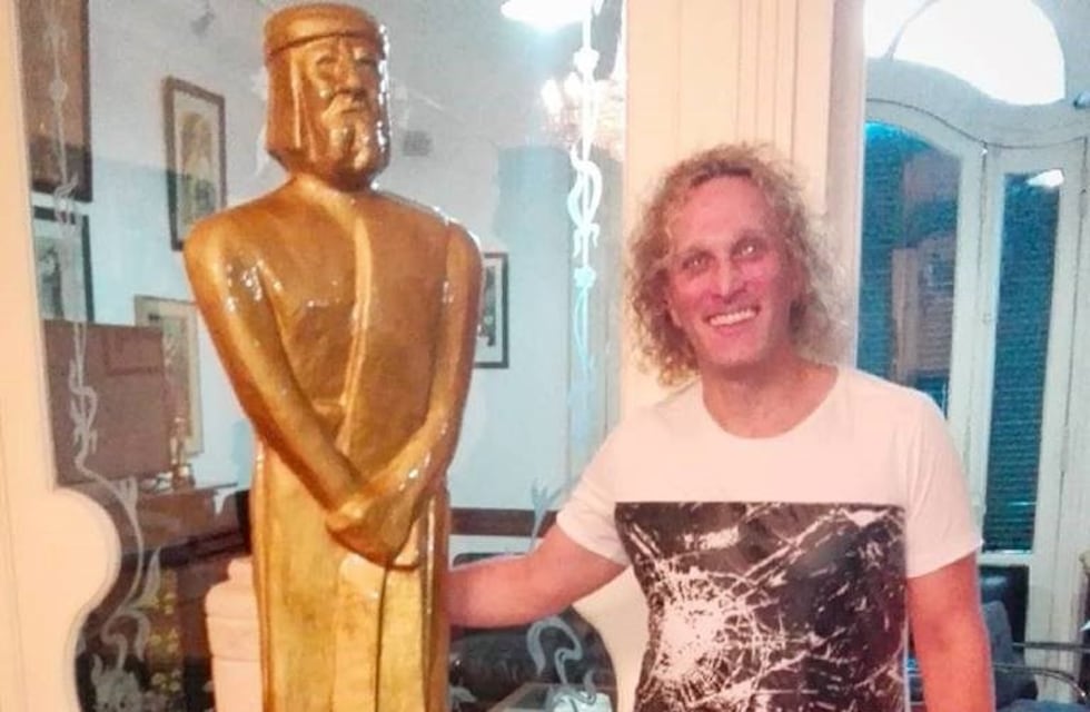 Javo Rocha fue elegido por APTA para enseñar teatro en su sede