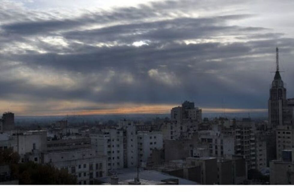 Se espera un sábado con descenso de temperatura y tormentas aisladas
